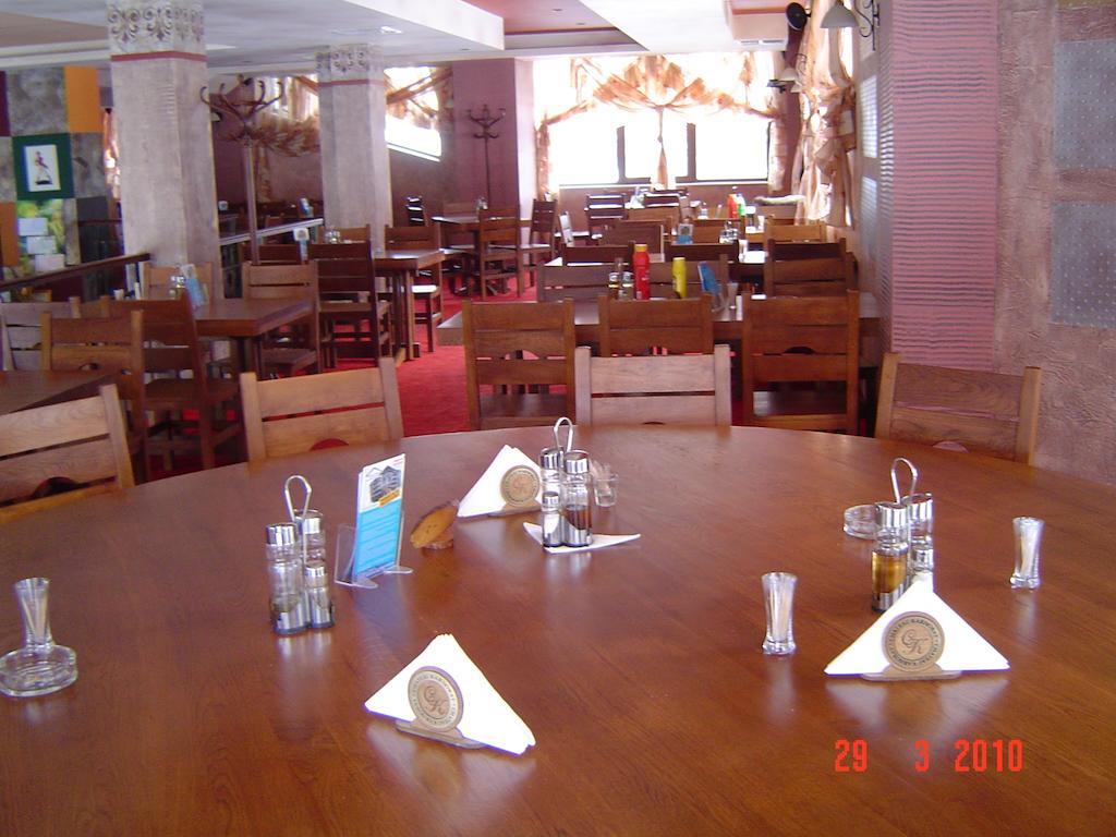 Spider House Aparthotel Pamporovo Ngoại thất bức ảnh